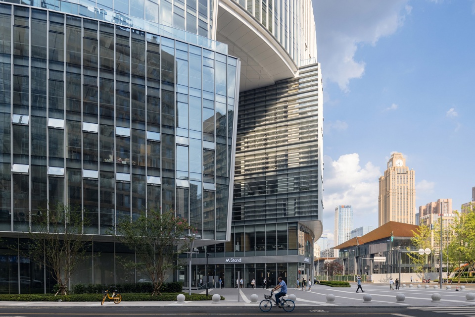 chengdu co innovation and cooperation center by lla