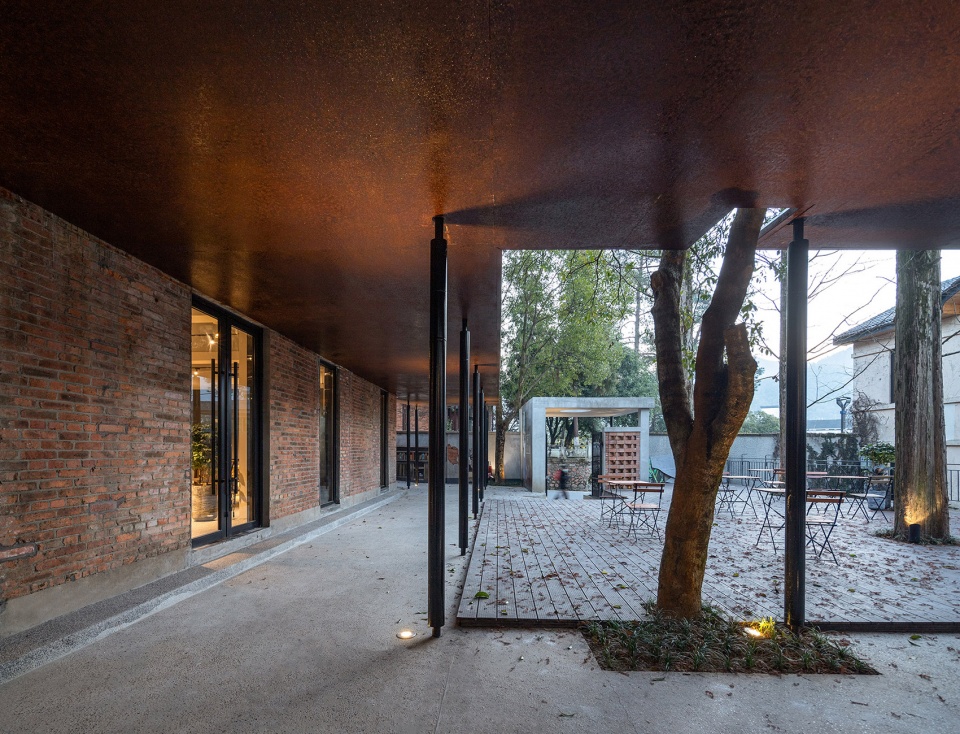 Pushe Xikou Homesta China by y ad studio