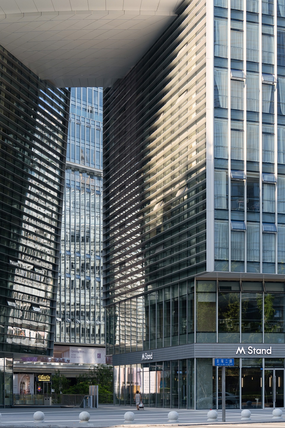 chengdu co innovation and cooperation center by lla