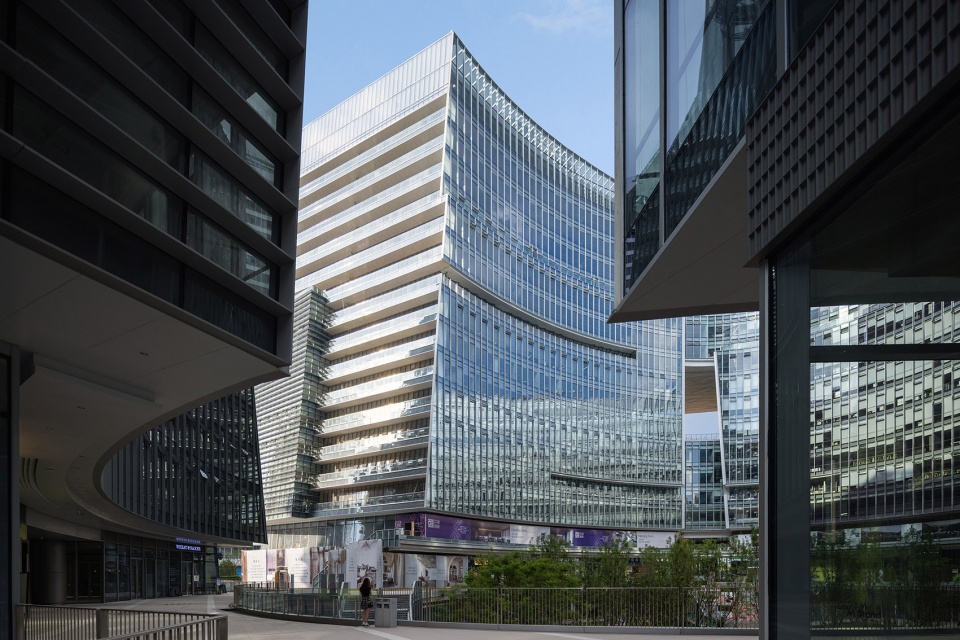 chengdu co innovation and cooperation center by lla