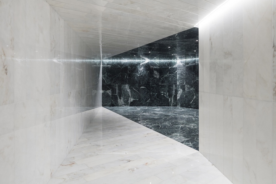 integral reform of the bizkaia tower by idom