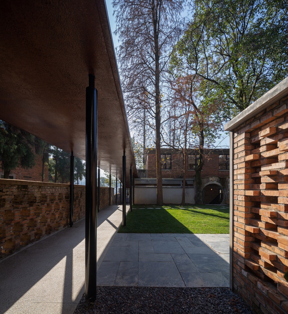 Pushe Xikou Homesta China by y ad studio