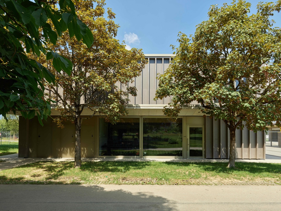 Les Vergers Sports Center Meyrin Geneva by AM Architectes