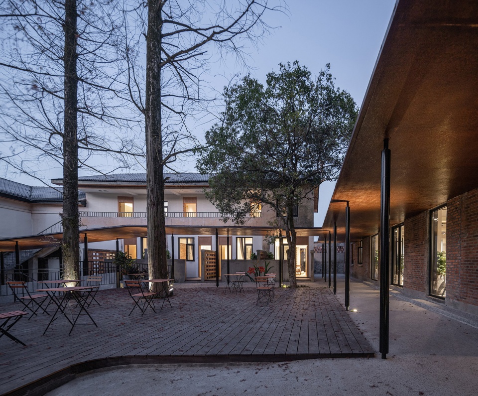 Pushe Xikou Homesta China by y ad studio