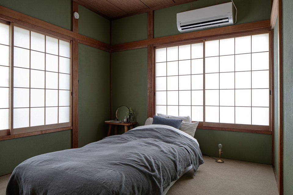 Tsunashima House by ROOVICE