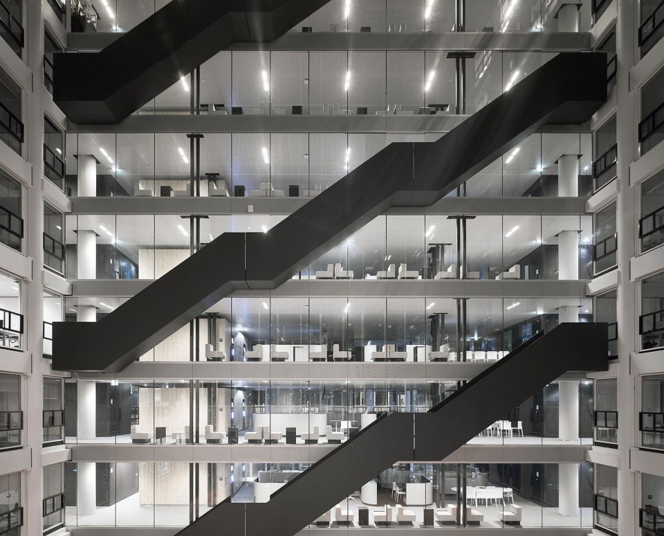 Rijnstraat 8 by OMA