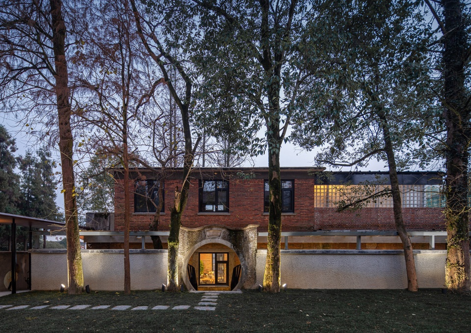 Pushe Xikou Homesta China by y ad studio