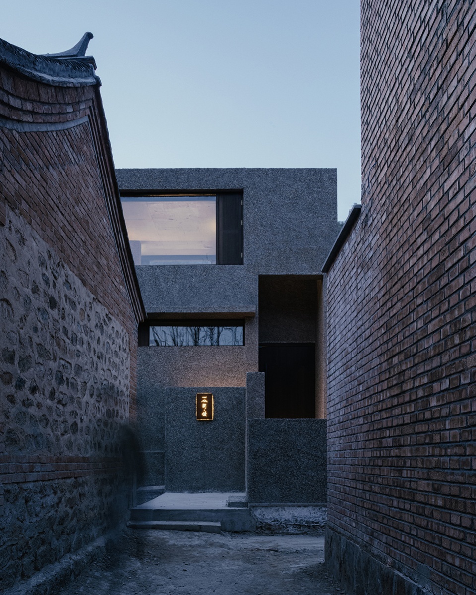 slow courtyard in the hills a bridge under the great wall by nsaaa