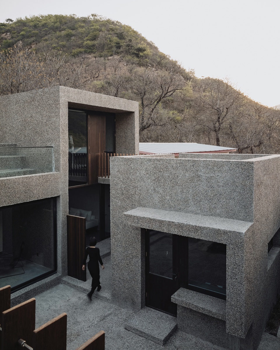 slow courtyard in the hills a bridge under the great wall by nsaaa