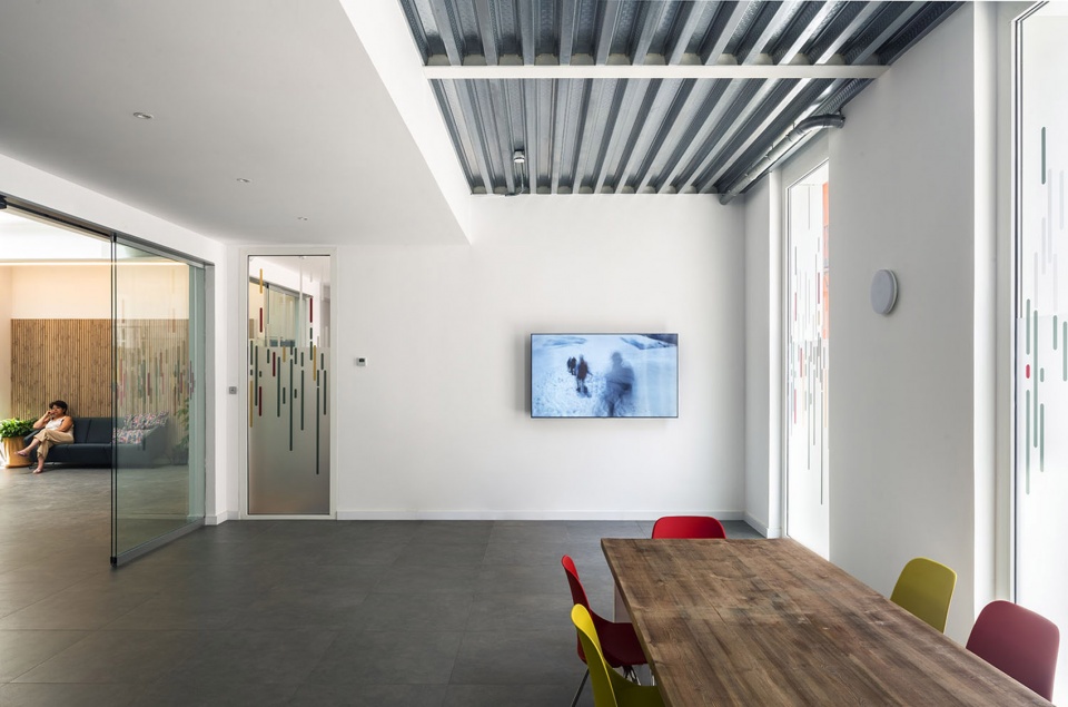 student residence in the arenal neighborhood seville by garcia melero architects1
