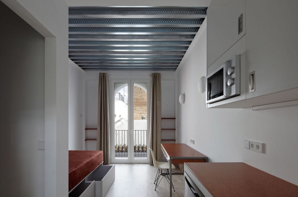 student residence in the arenal neighborhood seville by garcia melero architects18