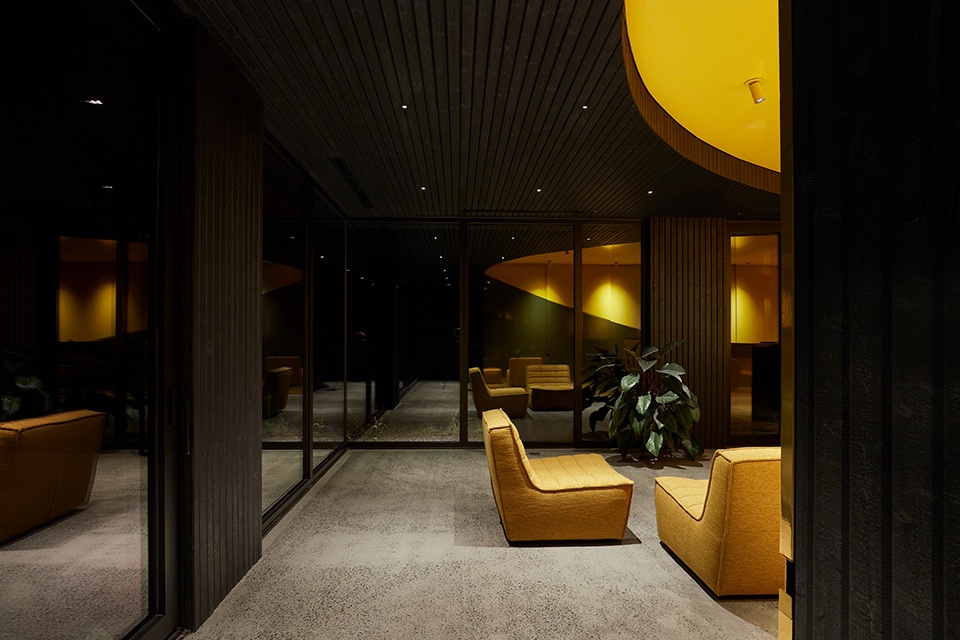 MEV Cabin by Jean Verville architectes