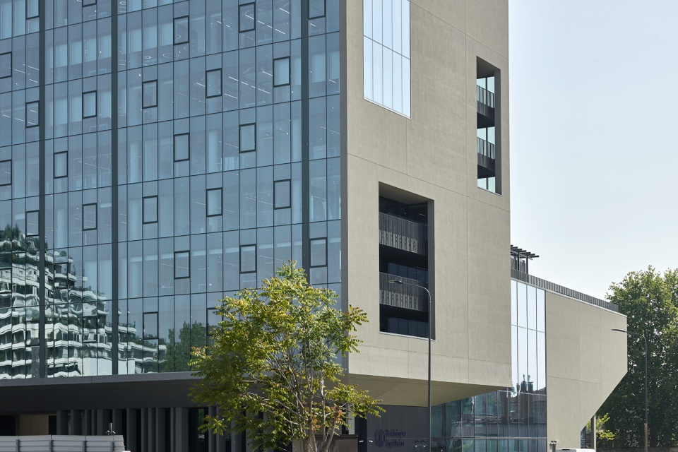 Symbiosis business district s Building D by ACPV ARCHITECTS