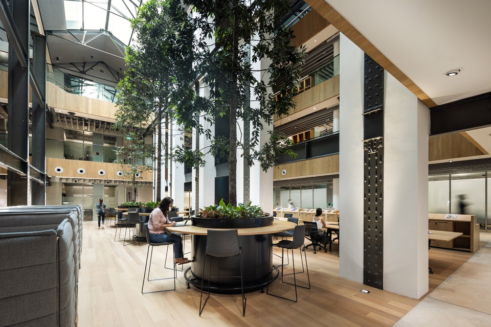 dyson global hq by m moser design and architecture