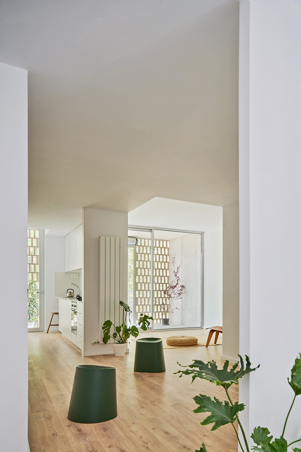 54 Social Dwellings in Barcelona by Peris Toral Arquitectes