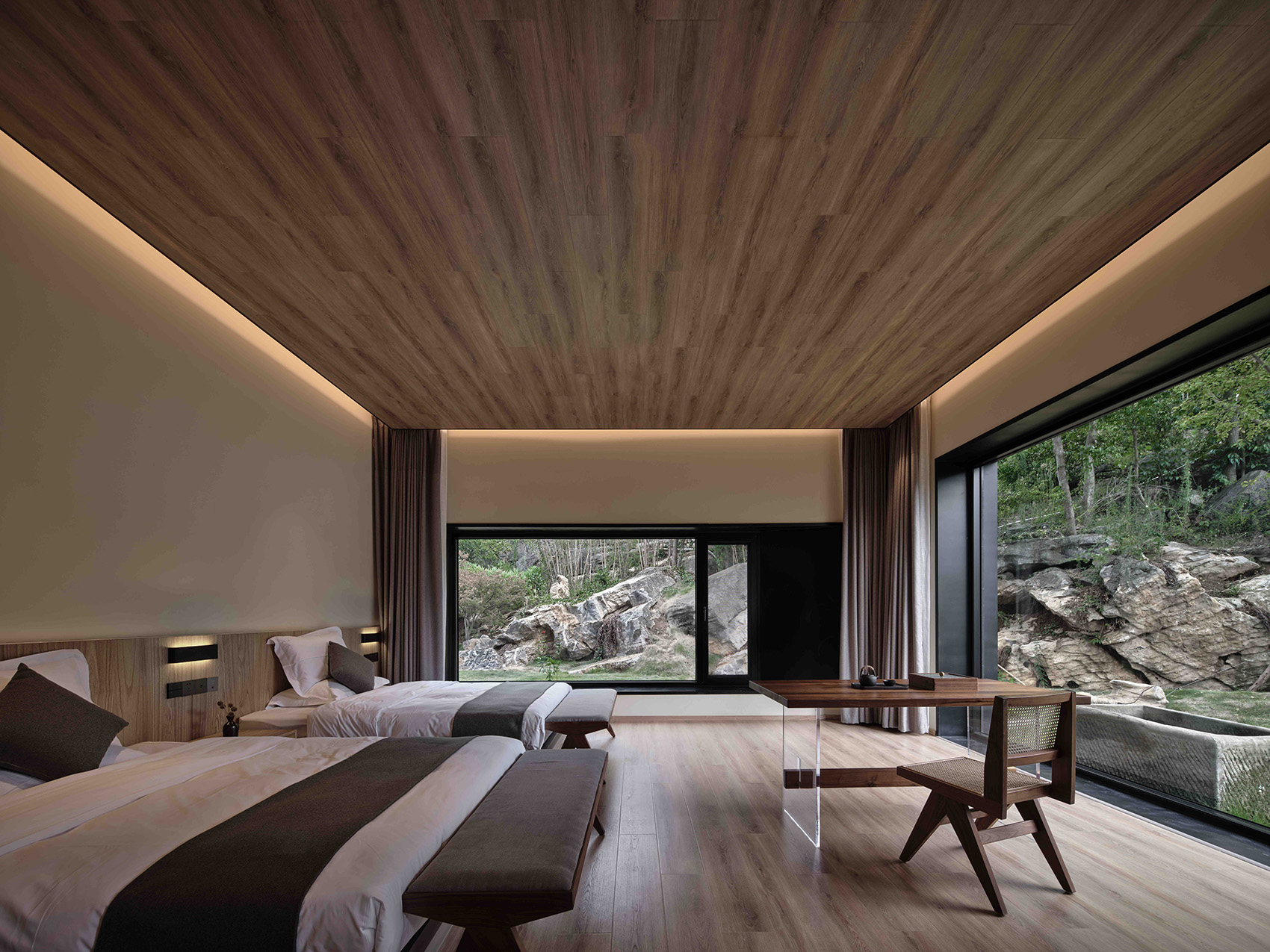 Nanchawan Stone House In Yichang B&B Phase II. By The Design Institute ...