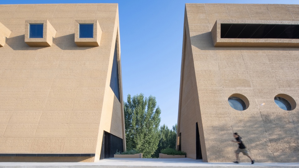 Weihe River Landscape Pavilion China by PLAT ASIA