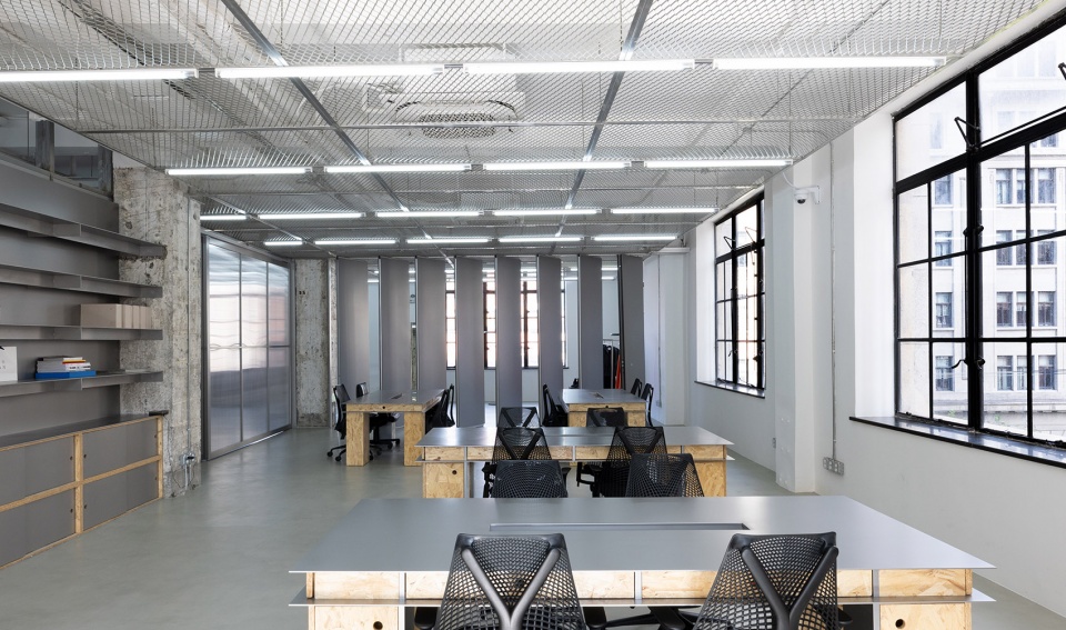 officeshowroom for ryodan by seiya nakamura 2 24 by 2297 3
