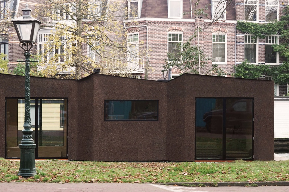 the float by studio rap