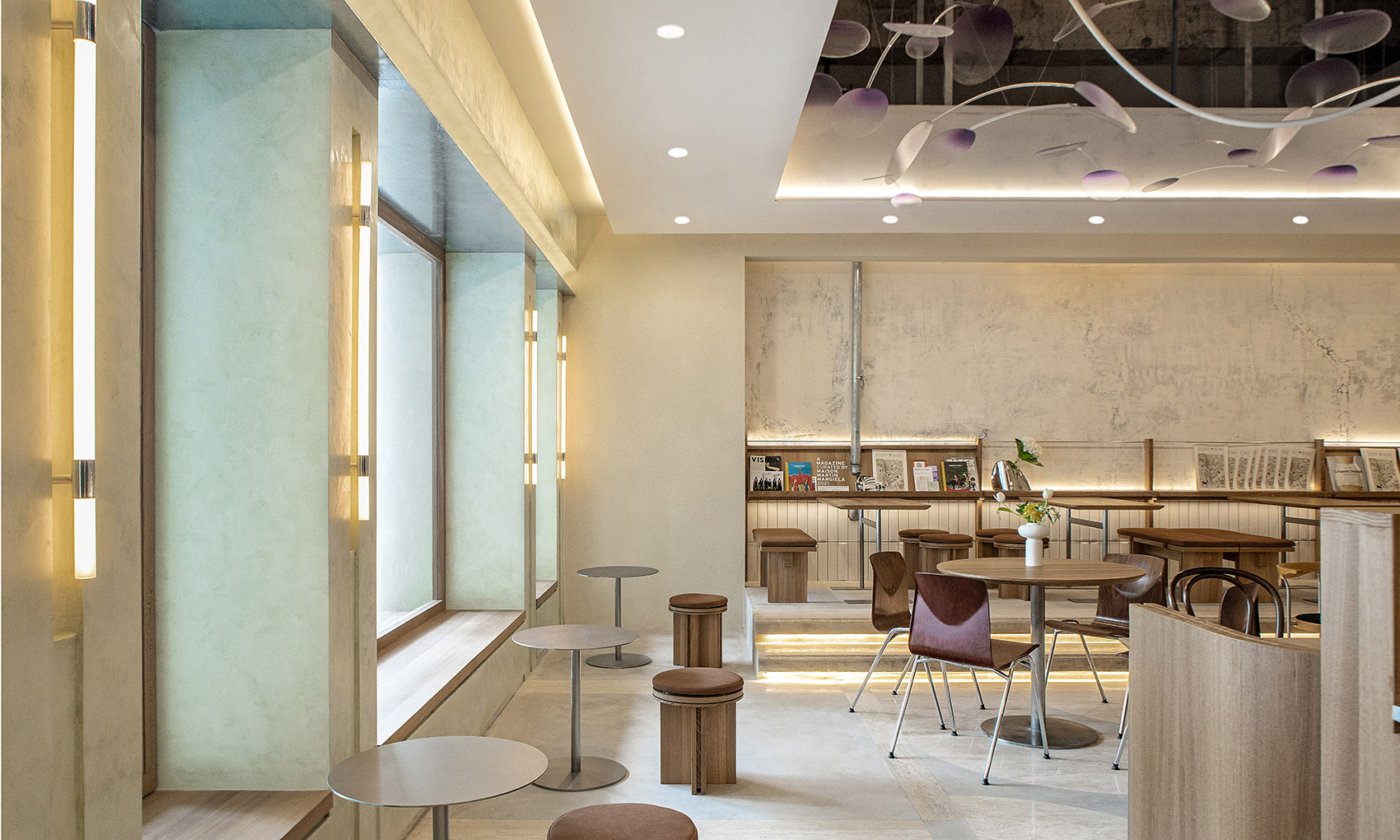 Chengdu Rainy & Winy Bistro by PRONOUNCED DESIGN 谷德设计网