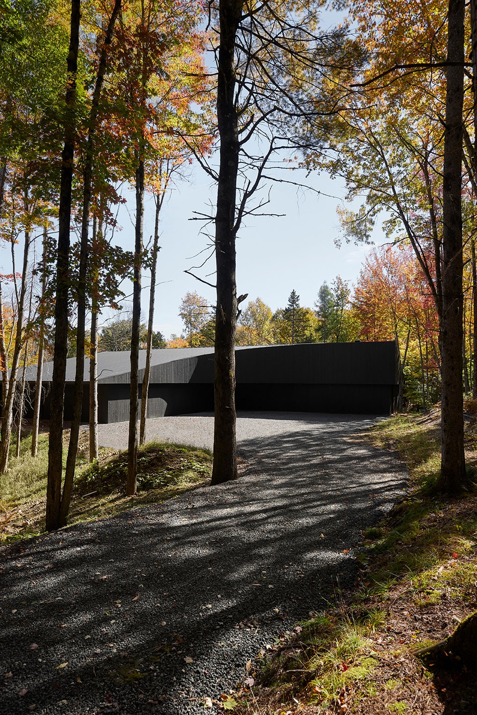 MEV Cabin by Jean Verville architectes