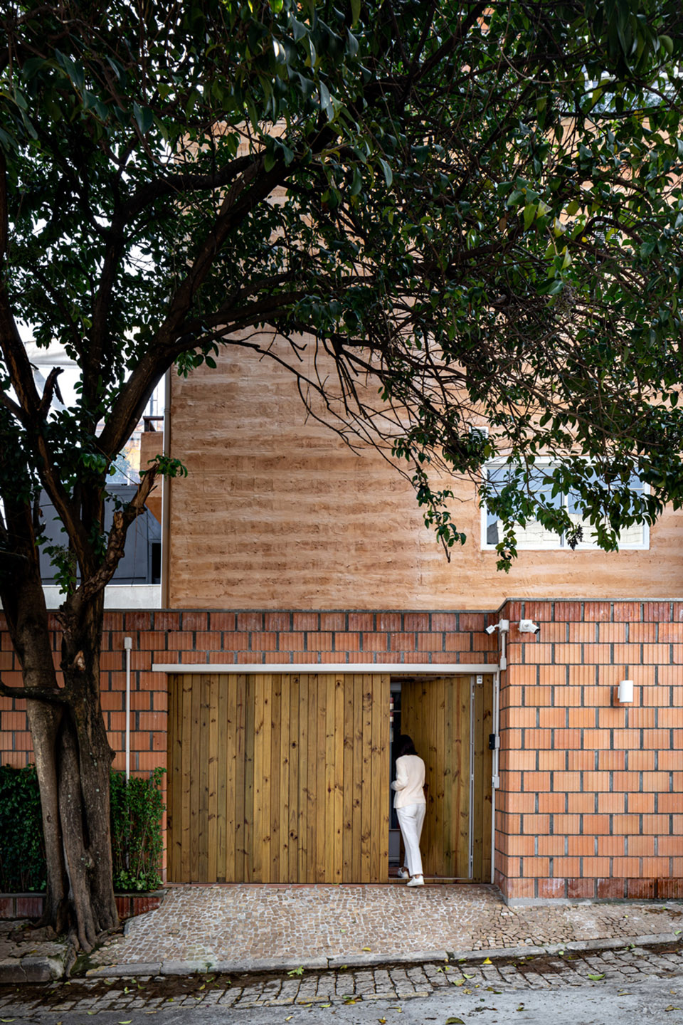 Mae Terra MEMOLA ESTUDIO