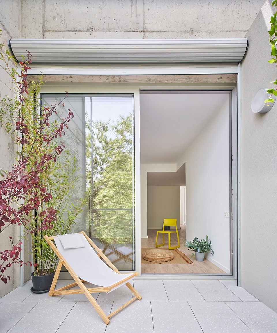 54 Social Dwellings in Barcelona by Peris Toral Arquitectes