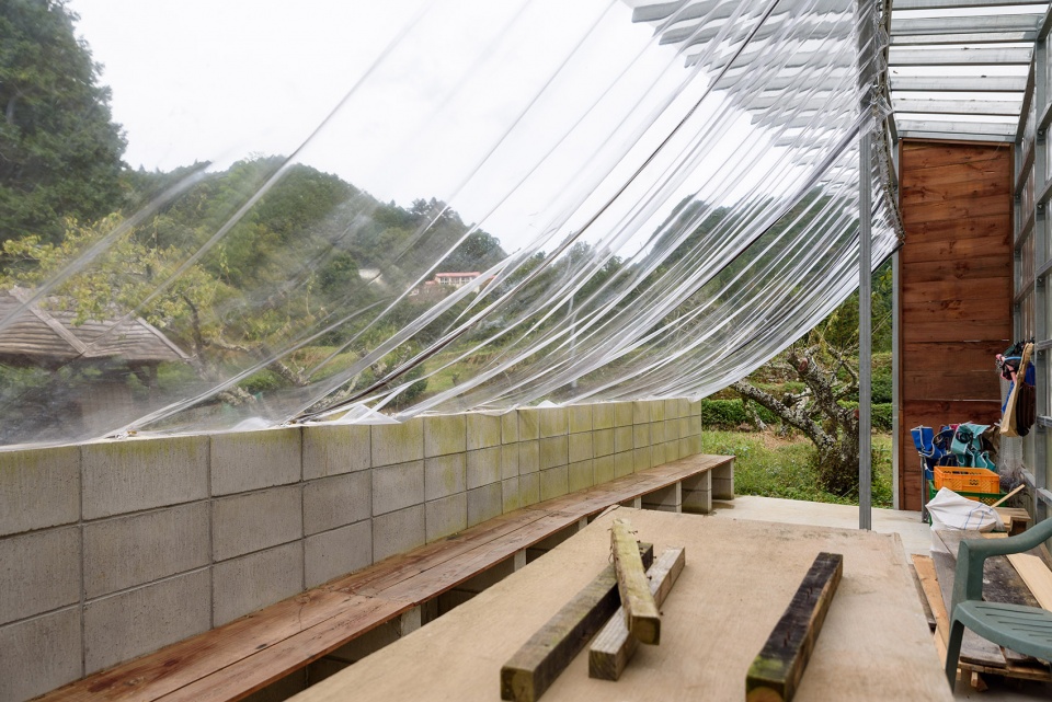 pergola takayuki kuzushima and associates