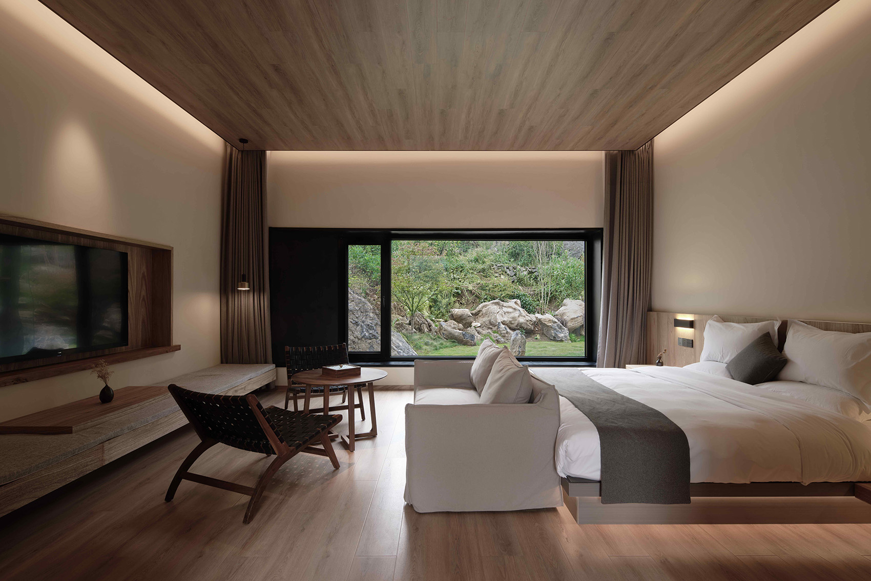 Nanchawan stone house in yichang b b phase ii by the design institute