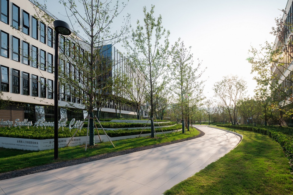 Nanjing Zijin Intelligence Valley Artificial Intelligence Industrial Park Gu Chuang Landscape Design