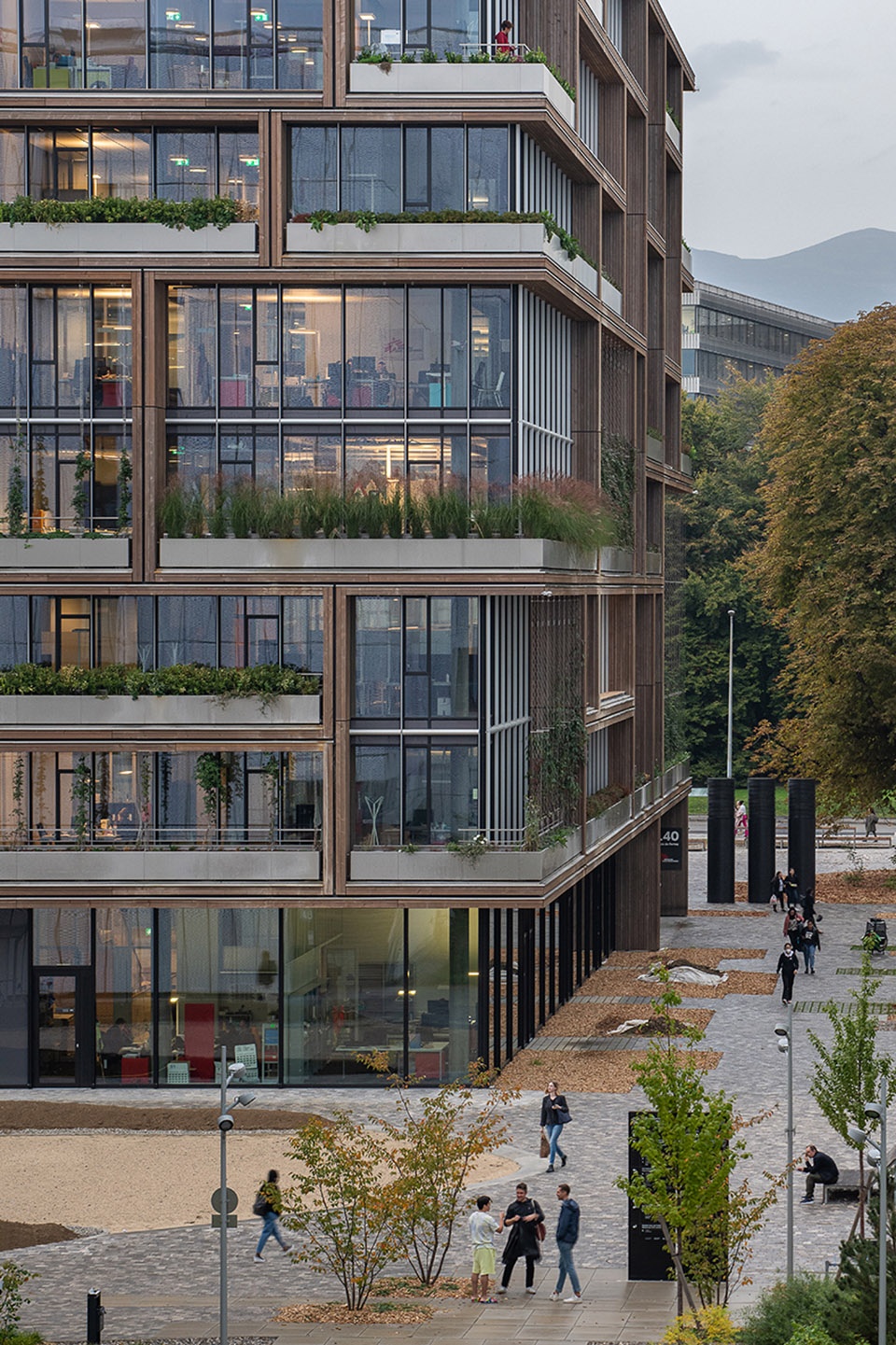 New Headquarters for Medecins Sans Frontieres Sauerbruch Hutton