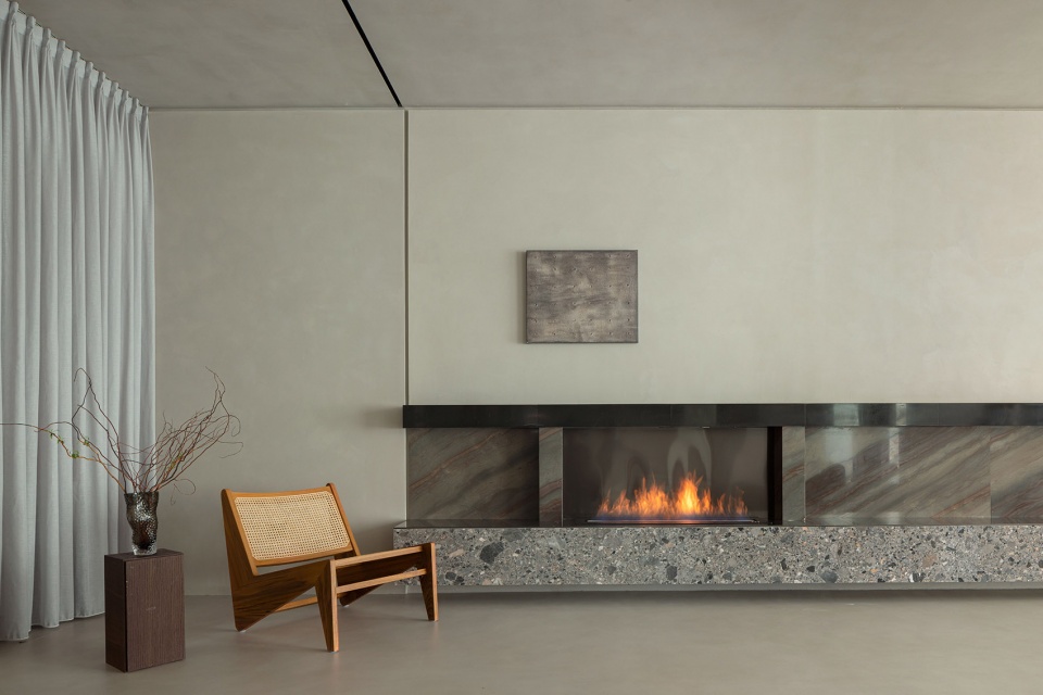 The architectural labyrinth by HT STUDIO
