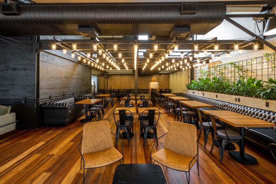 betc havas cafe by galeria arquitetos and terra capobianco
