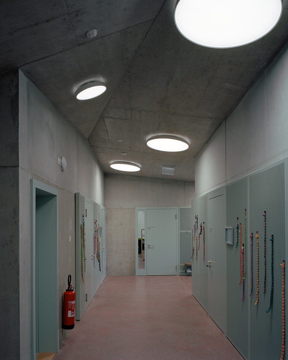 neumatt school by focketyn del rio studio