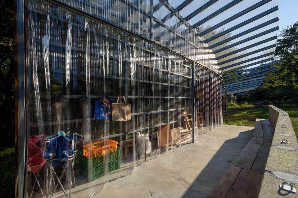 pergola takayuki kuzushima and associates