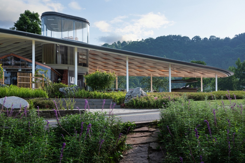 Bamboo Workshop Sichuan China by Zaixing Architectural Desgin Firm