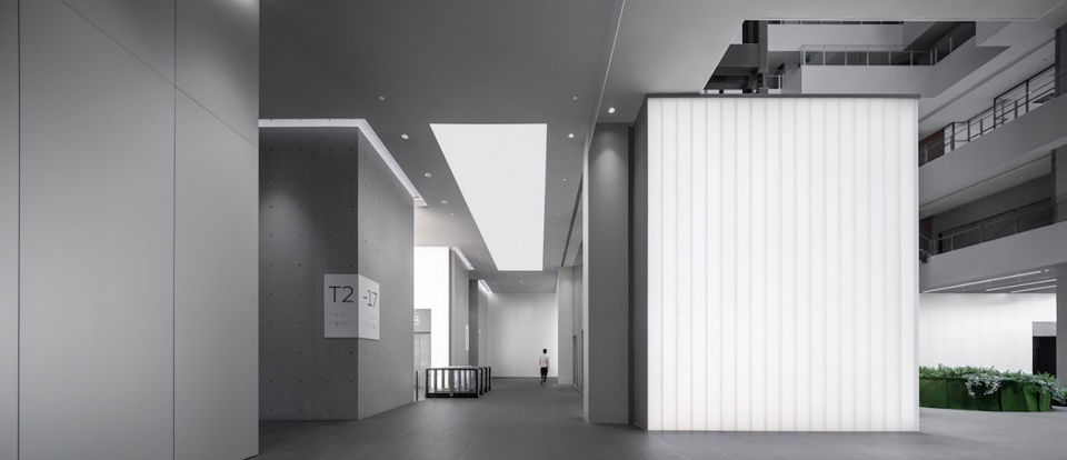 Public Space of Goertek Global R and D Headquarters MAT Office