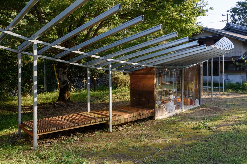 pergola takayuki kuzushima and associates