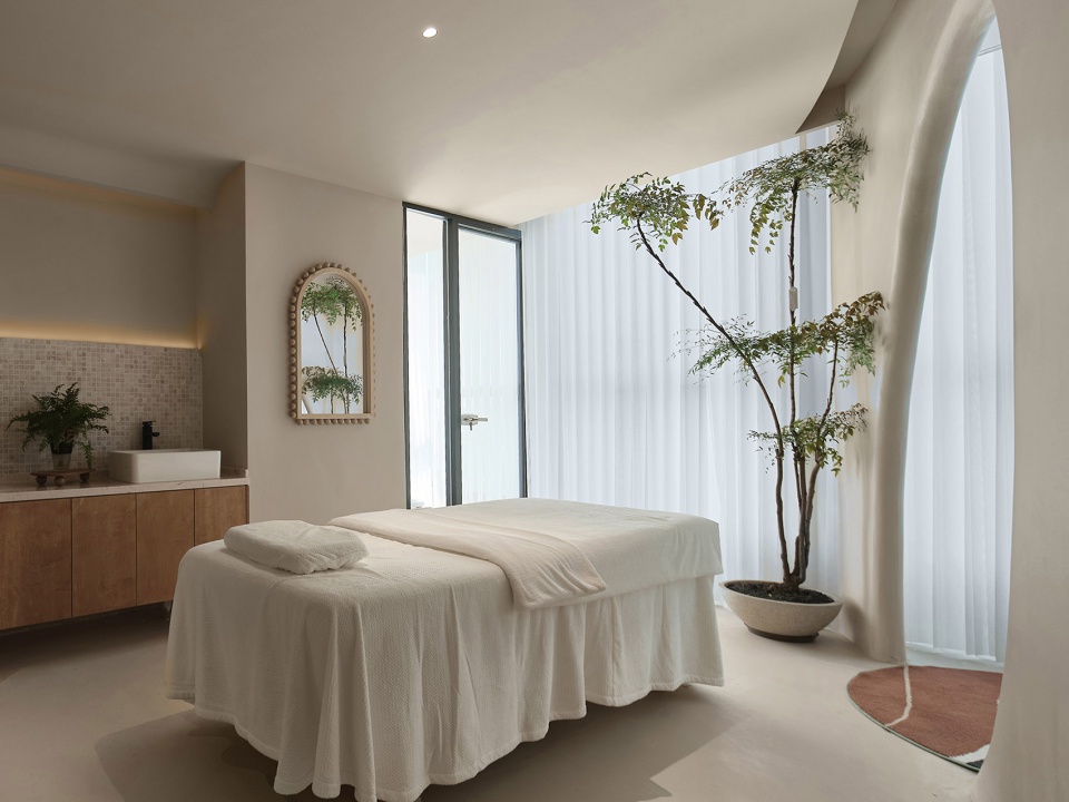 Latitude 26 Zhuomu Space Design