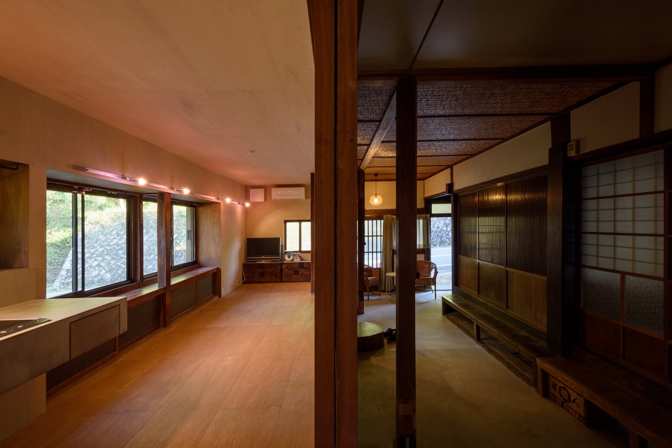 pergola takayuki kuzushima and associates