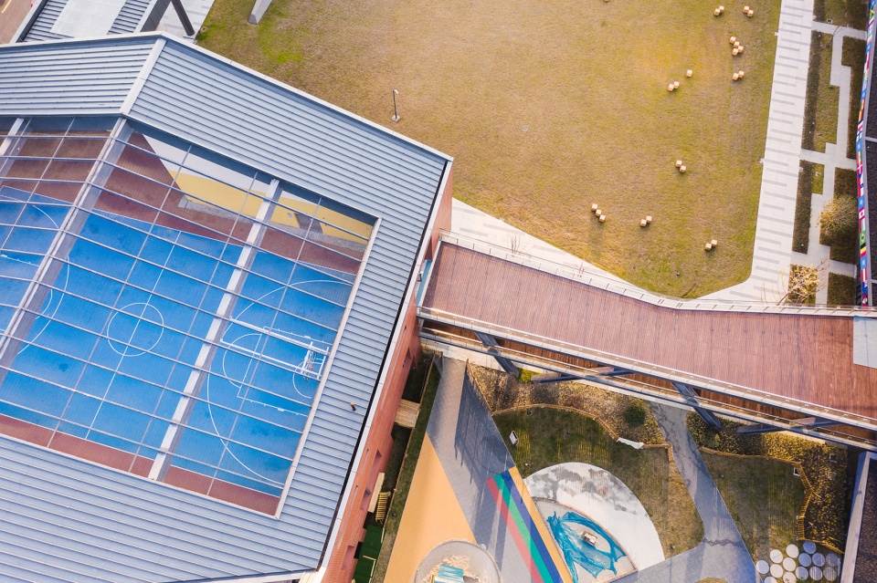 ningbo british international school by ningbo architectural design research institute
