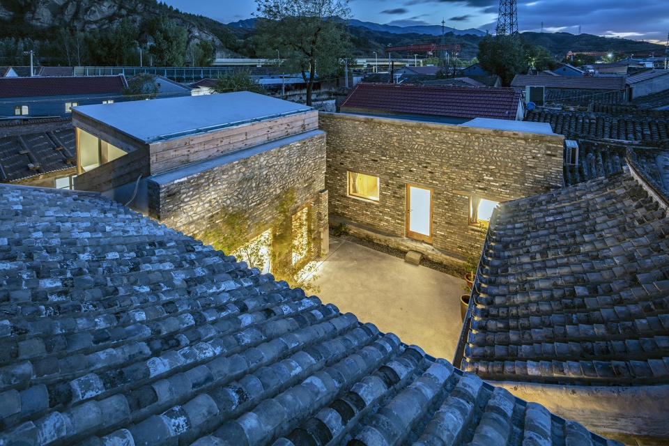 house over the wall by chaoffice