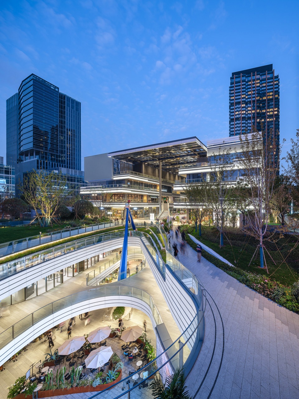 commercial podium shanghai suhe mixc world by kokaistudios