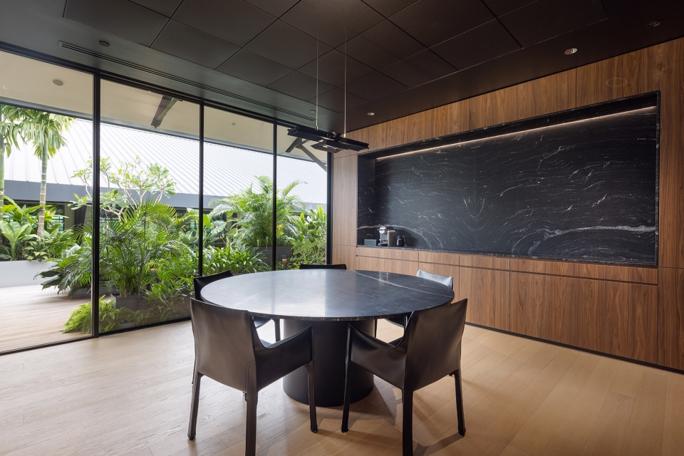 dyson global hq by m moser design and architecture