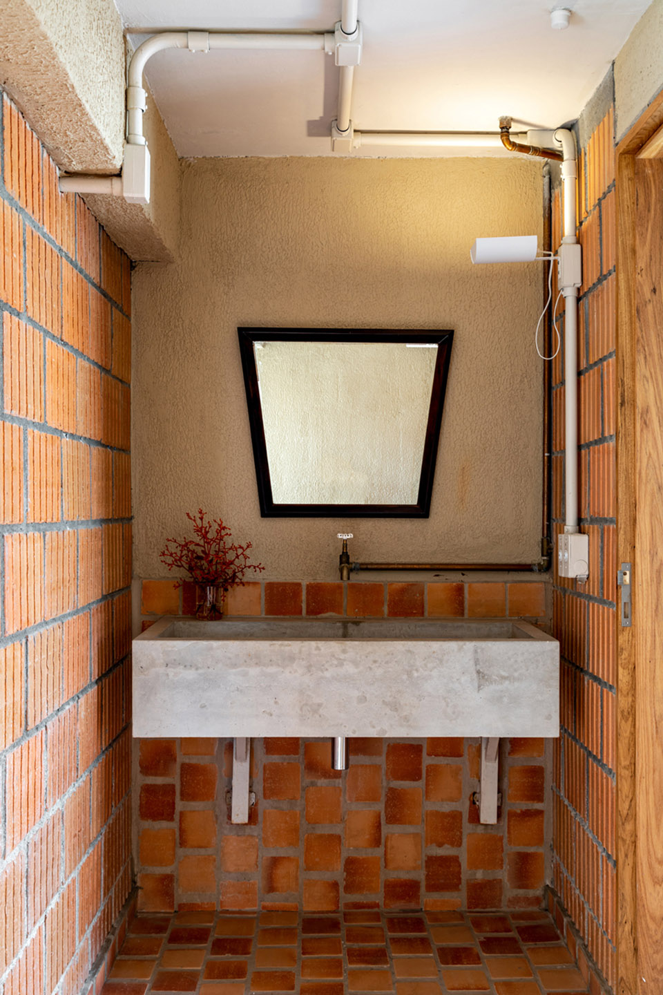 Mae Terra MEMOLA ESTUDIO