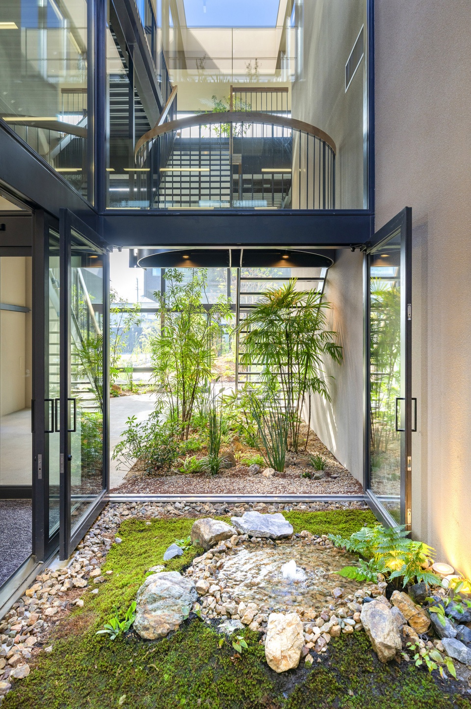nakagawa century memorial hall by masaaki hisatake architects