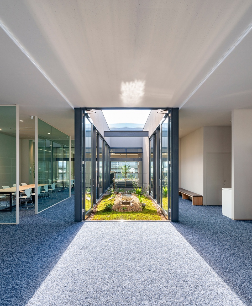 nakagawa century memorial hall by masaaki hisatake architects