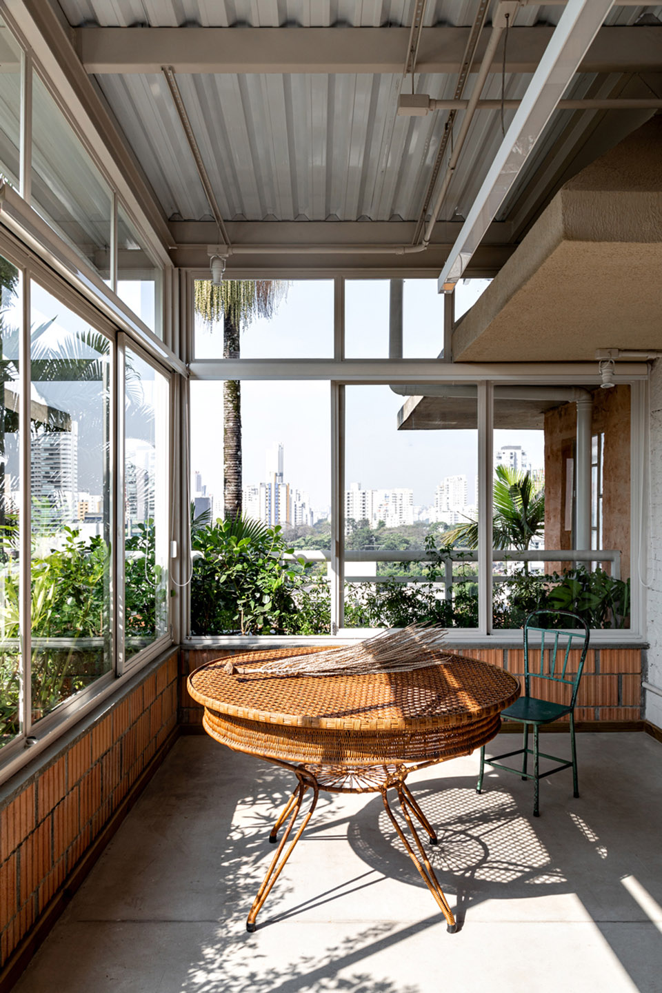 Mae Terra MEMOLA ESTUDIO