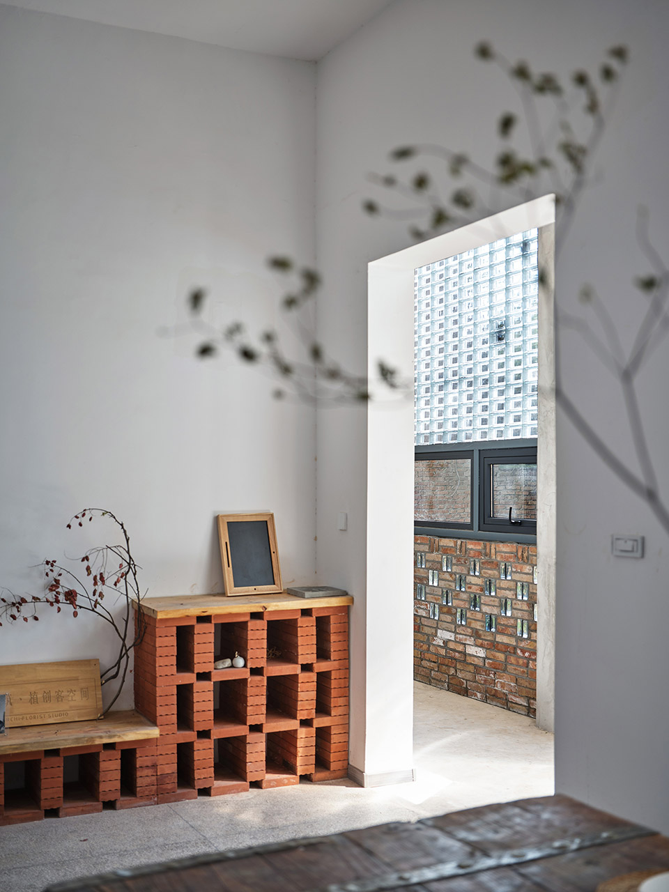Glass Brick Dwelling in Bayi Village, Weinan by Xi ‘an University of