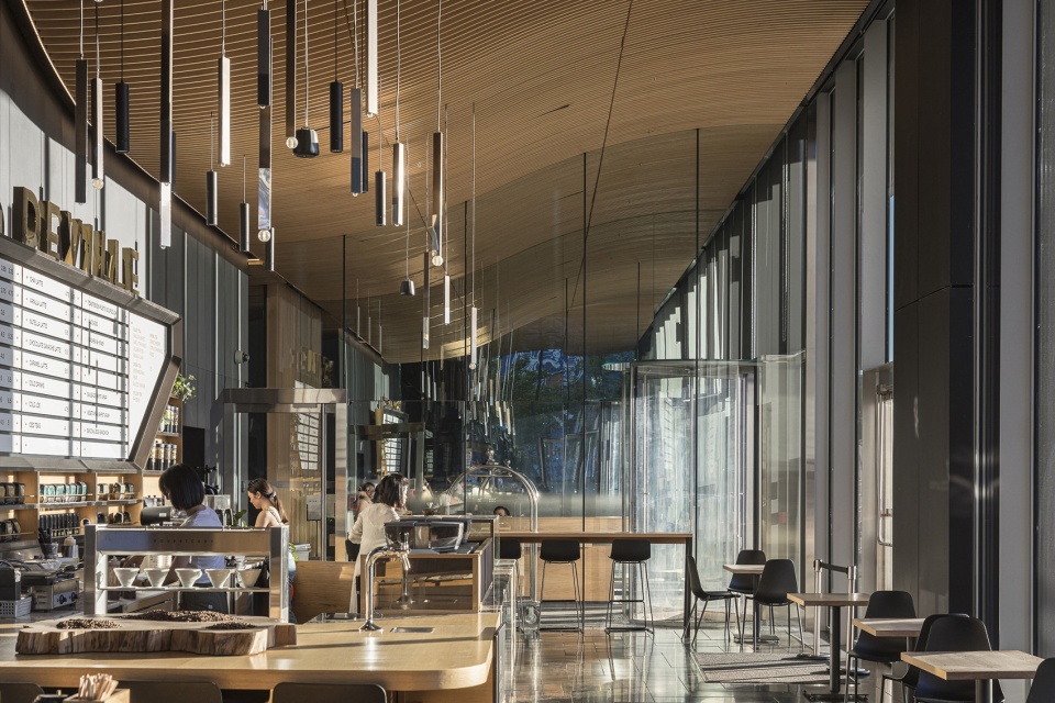 Telus Sky tower by BIG
